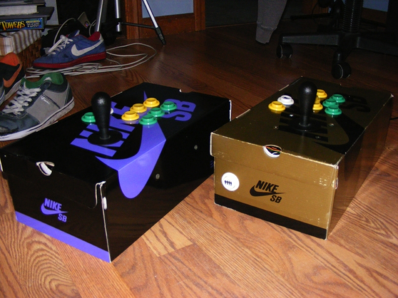 Illustration for article titled Kick Ass with Shoebox Fight Sticks